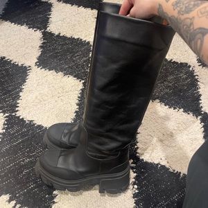 Platform chunky leather Ganni boots